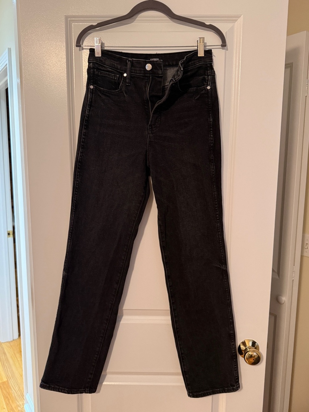Express Black Straight-Leg Women's Jeans